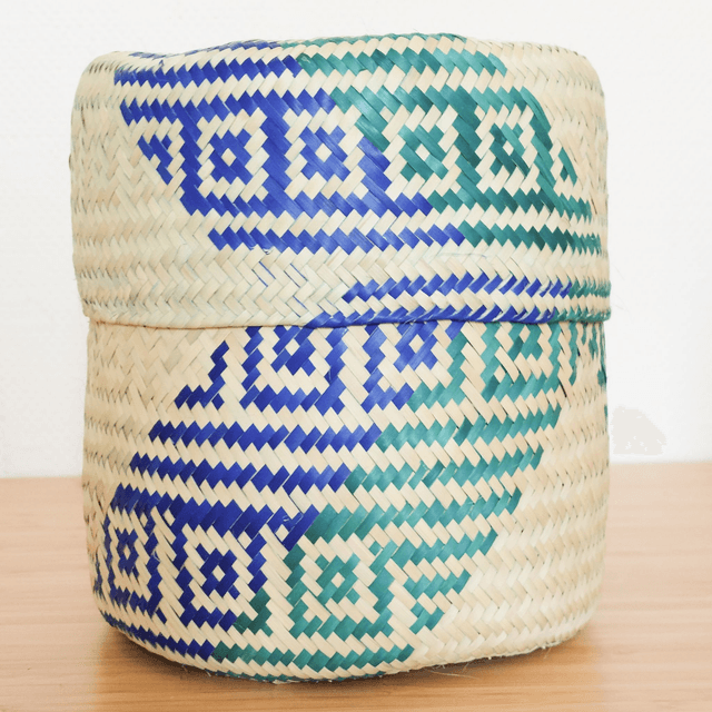 Panier en palme – frange bleu-vert 