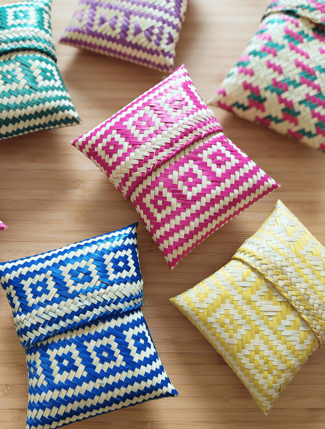 Petite pochette tressée en palmier naturel – artisanat d’Oaxaca