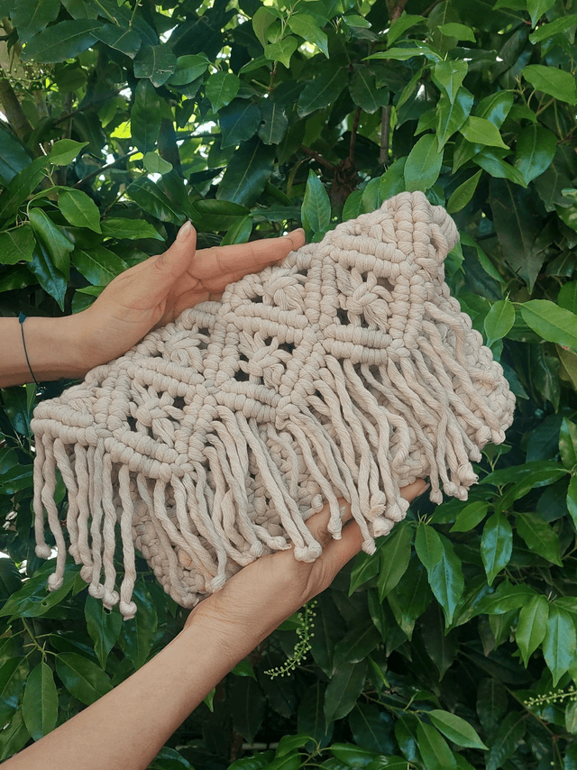 Pochette bandoulière en macramé beige – Esprit bohème